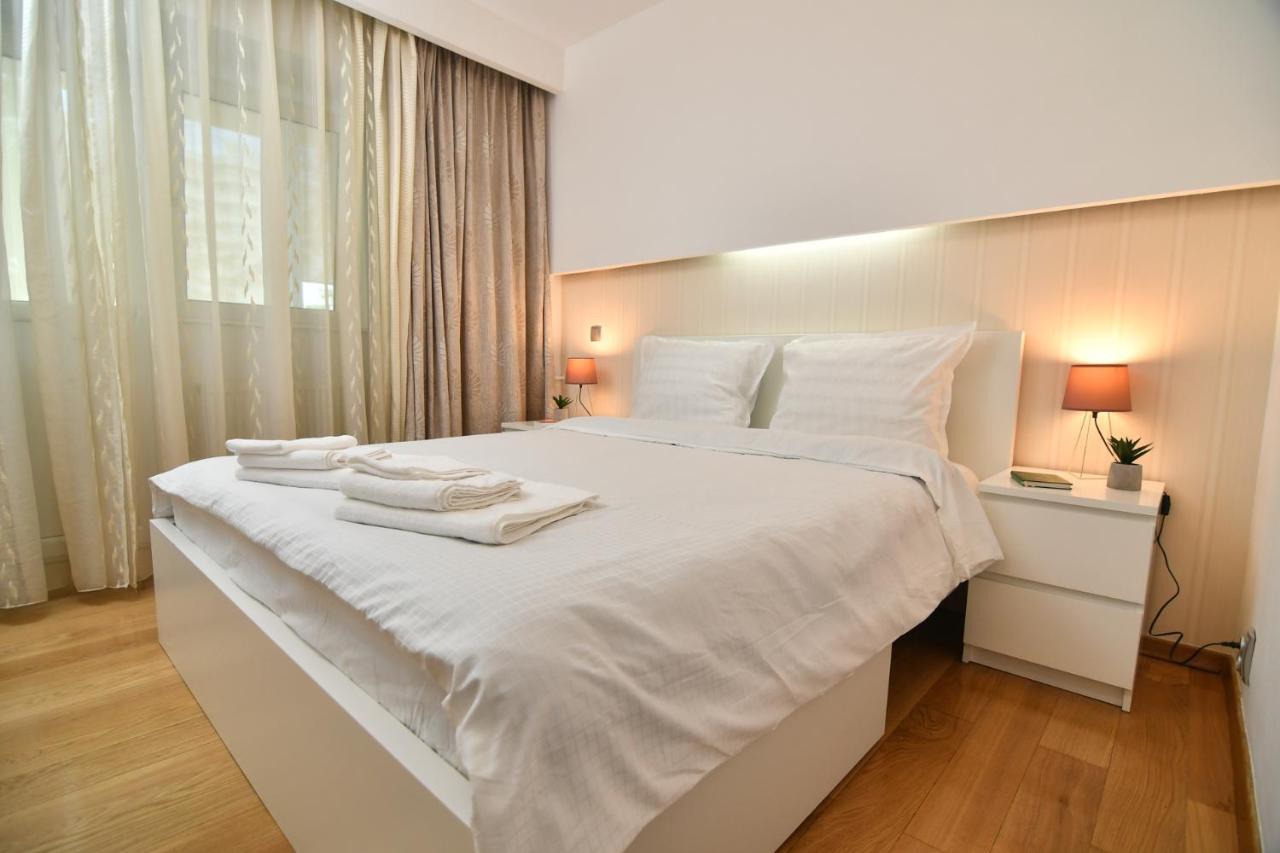 Parliament Square Elite Escapes Apartment Bucharest Luaran gambar