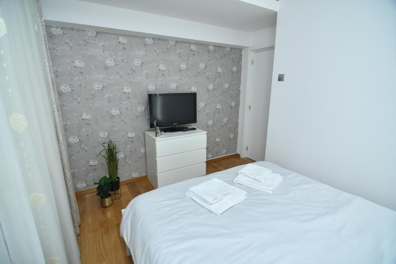 Parliament Square Elite Escapes Apartment Bucharest Luaran gambar