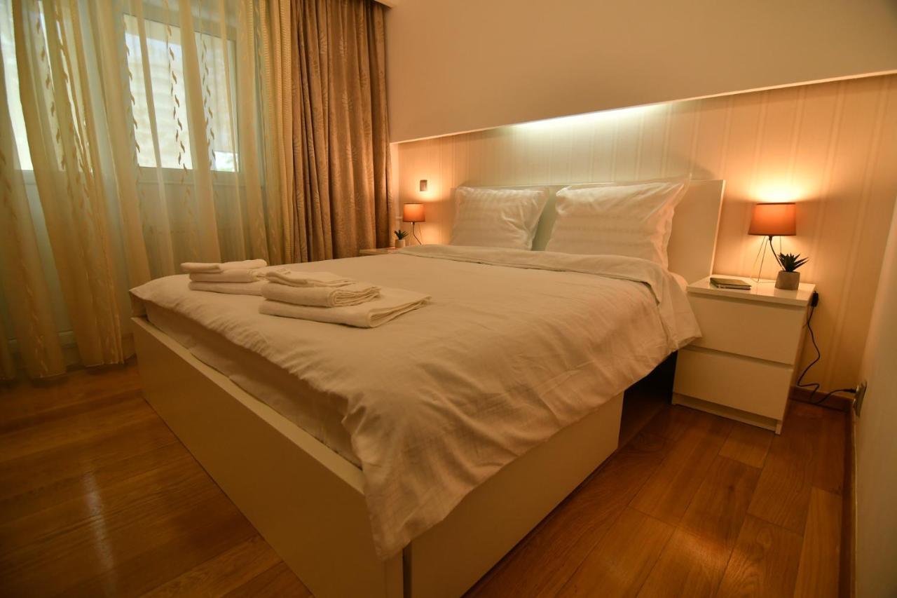 Parliament Square Elite Escapes Apartment Bucharest Luaran gambar